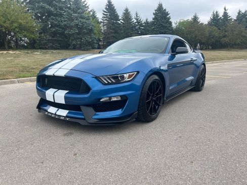 Used 2019 Ford Mustang Shelby GT350 w/ Technology Package RWD image 12