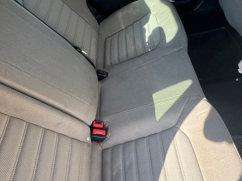 Used 2017 Ford Fusion S image 9