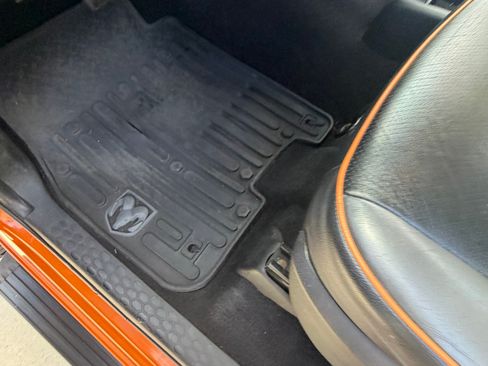 Used 2016 RAM 2500 SLT w/ Luxury Group image 9