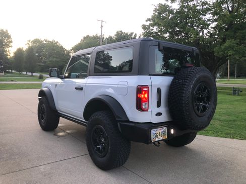 Used 2023 Ford Bronco 2-Door w/ Sasquatch Package image 10