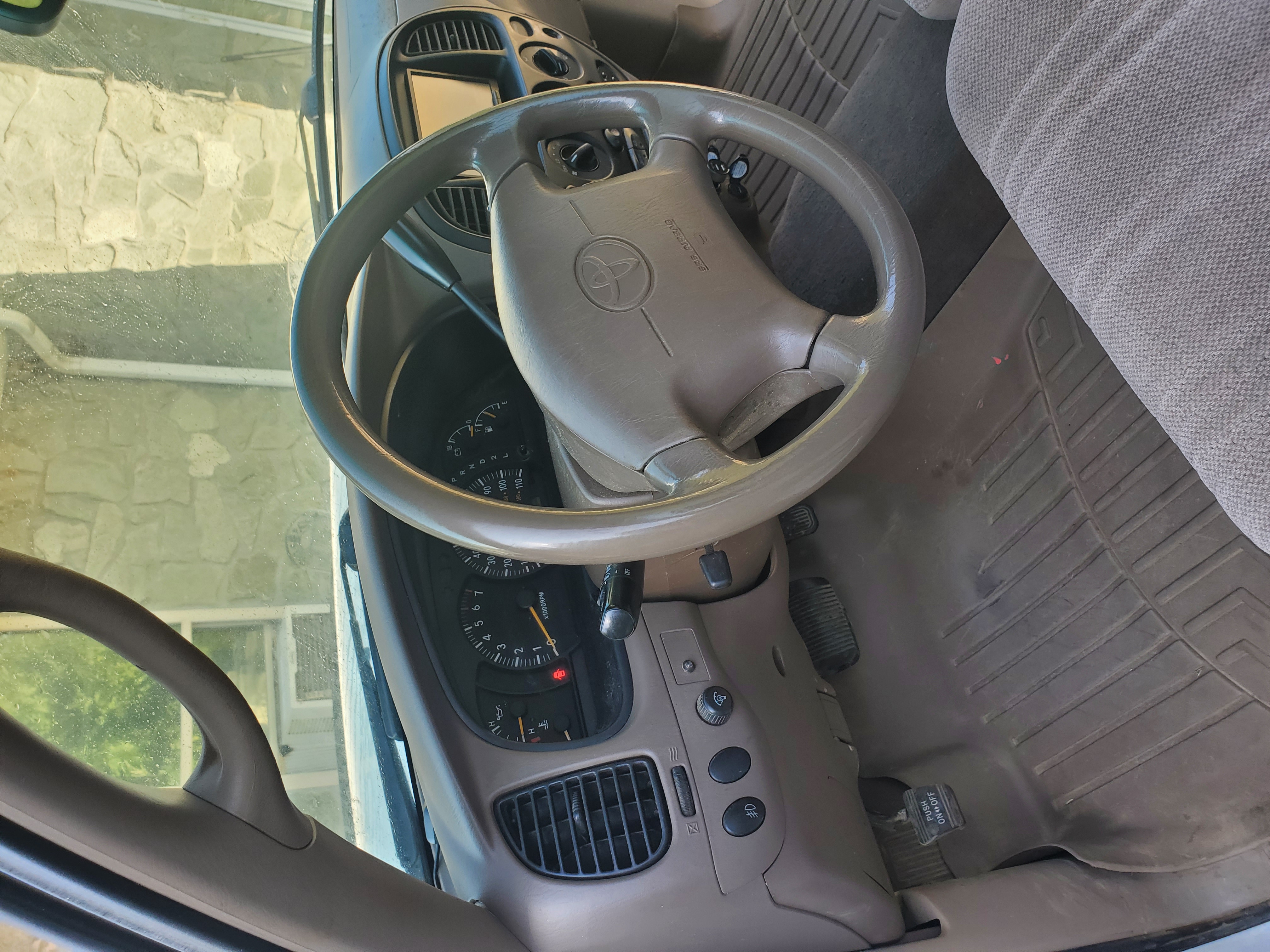 Used 2000 Toyota Tundra SR5 AWD/4WD image 6