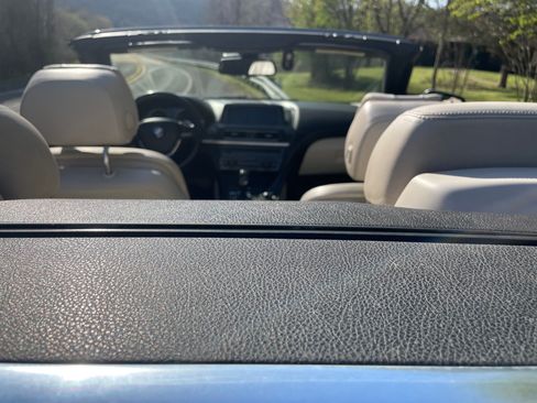 Used 2013 BMW 650i Convertible image 10