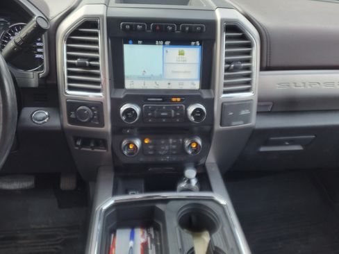 Used 2017 Ford F350 Platinum w/ Platinum Ultimate Package image 6