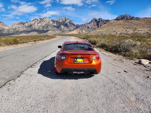 Used 2014 Scion FR-S Monogram Series image 9