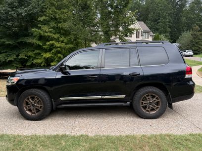 Used 2018 Toyota Land Cruiser