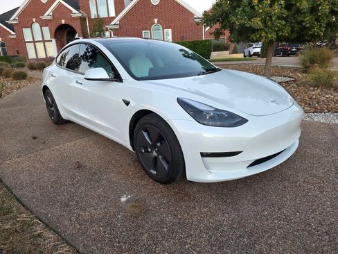 Used 2023 Tesla Model 3 Long Range image 2