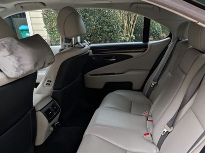 Used 2017 Lexus LS 460 w/ Comfort Package