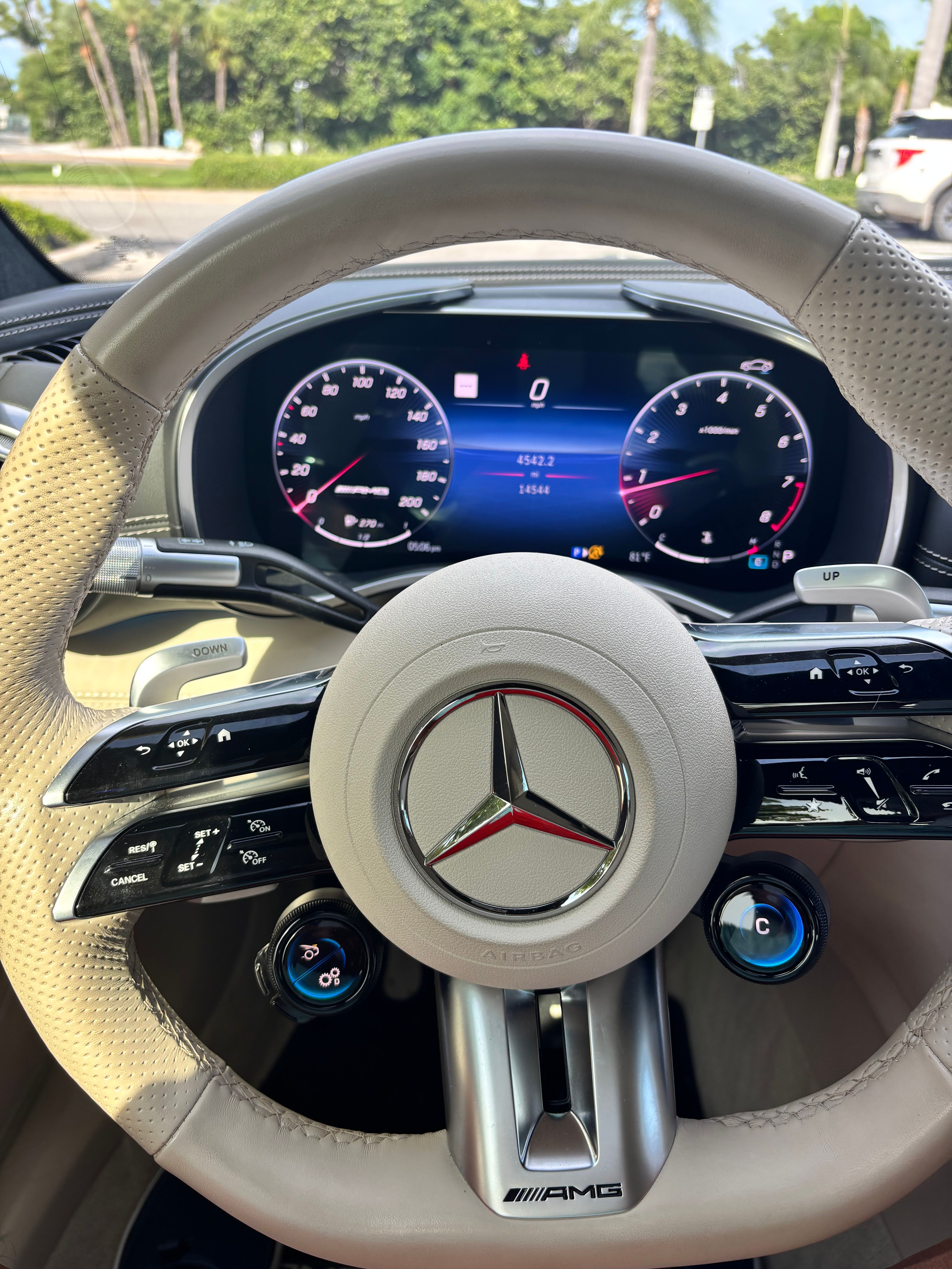 Used 2022 Mercedes-Benz SL 55 AMG 4MATIC image 10