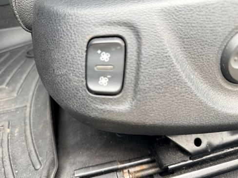 Used 2014 Audi RS 5 Cabriolet image 20