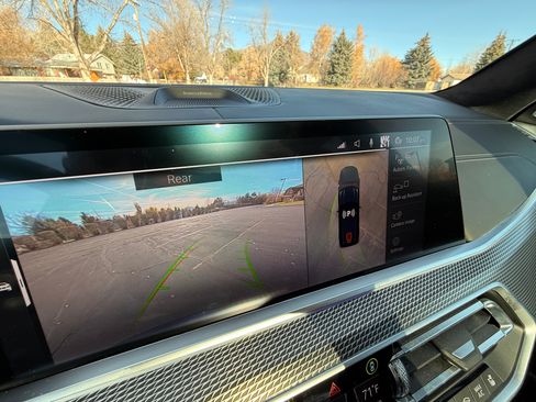 Used 2020 BMW X5 M50i image 18