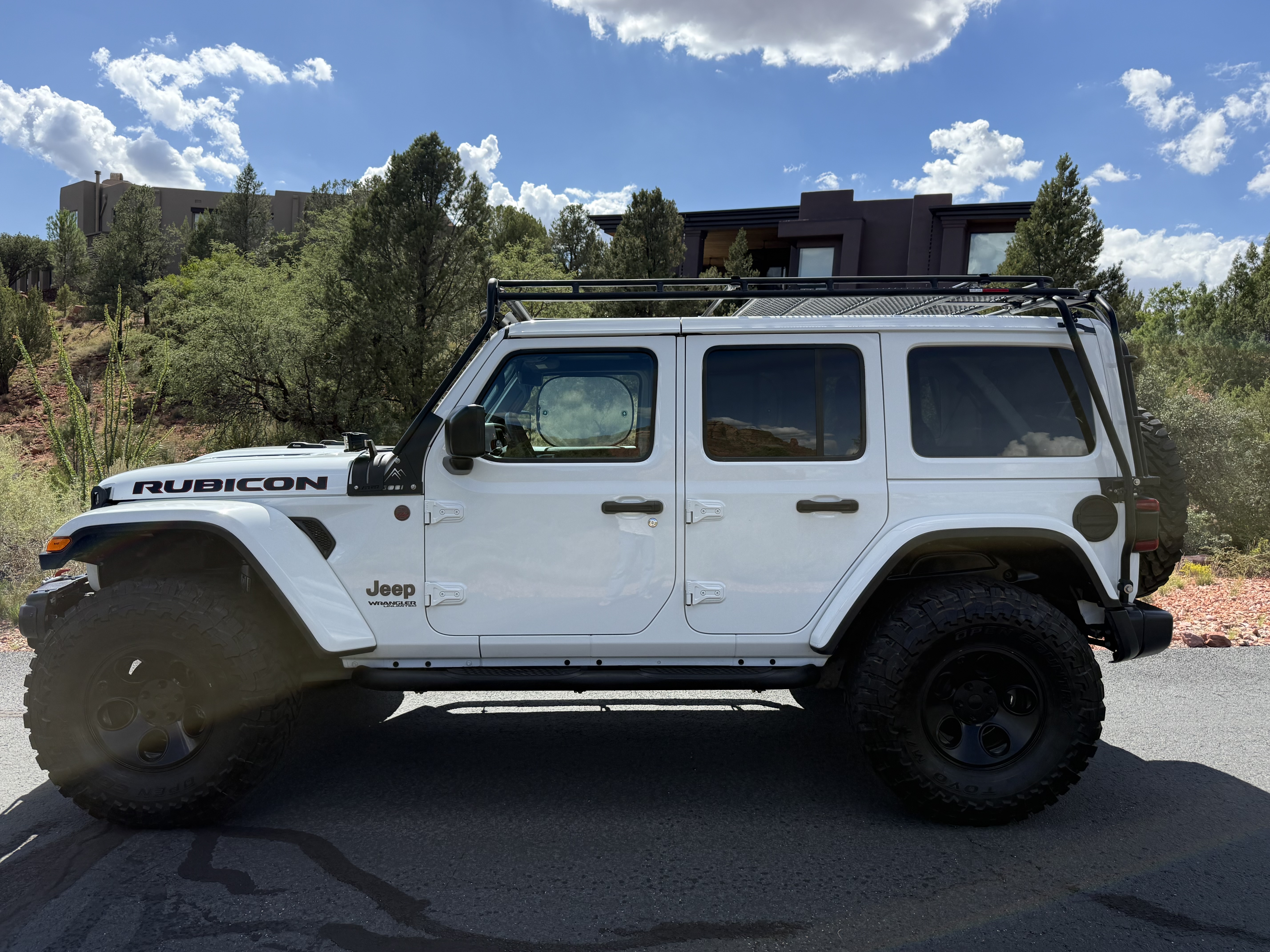 Used 2019 Jeep Wrangler Unlimited Rubicon AWD/4WD image 9