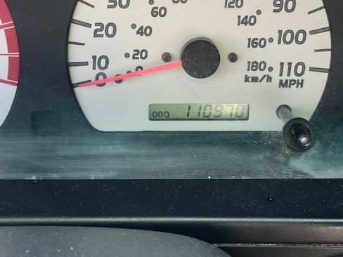 Used 2002 Toyota Tacoma PreRunner RWD image 26