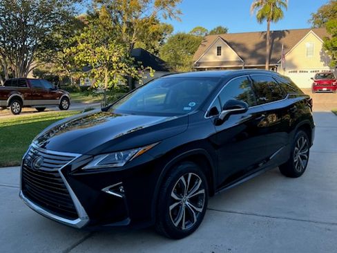 Used 2017 Lexus RX 350 image 4