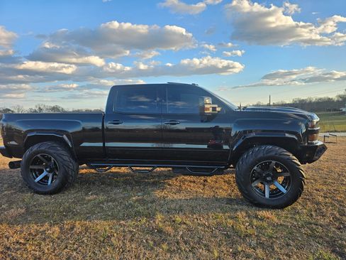 Used 2018 Chevrolet Silverado 2500 LTZ w/ Duramax Plus Package image 1