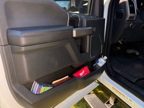 Used 2022 Ford F450 Platinum image 17