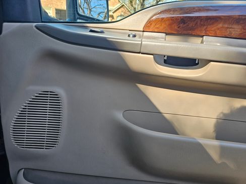 Used 2002 Ford Excursion Limited image 14