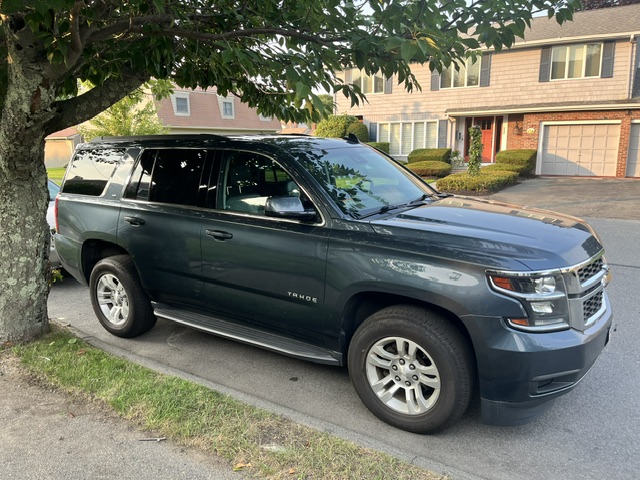 Used 2020 Chevrolet Tahoe LT AWD/4WD image 2