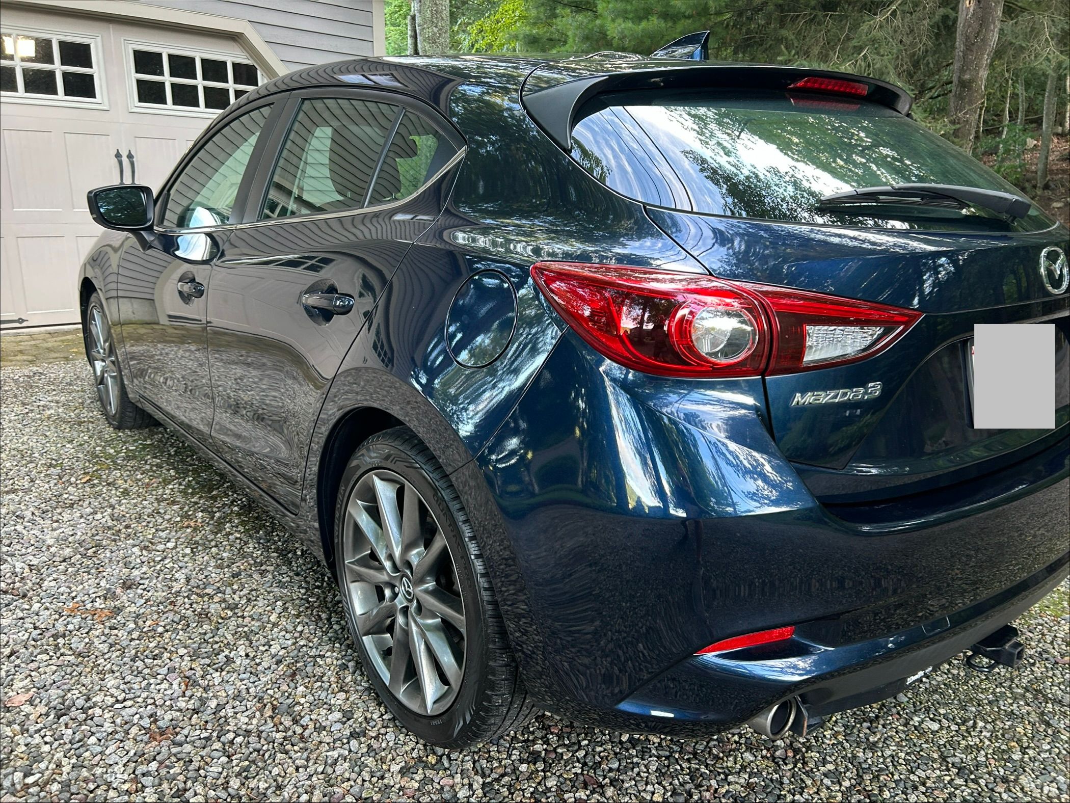 Used 2018 MAZDA MAZDA3 Grand Touring w/ Premium Equipment Package FWD image 14