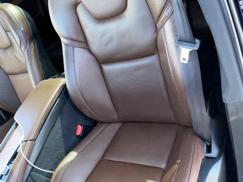 Used 2020 Volvo XC90 T6 Inscription w/ Protection Package Premier image 19