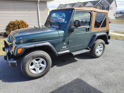 Used 2004 Jeep Wrangler 4WD w/ Ecco Tire & Wheel Group image 1
