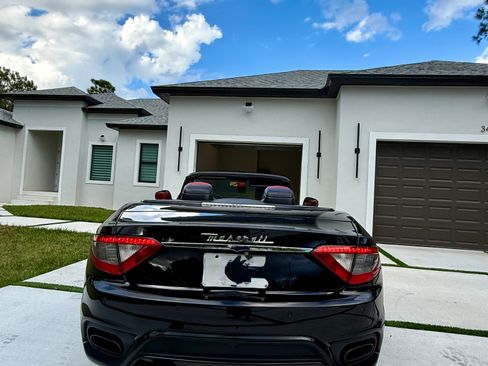 Used 2018 Maserati GranTurismo Sport image 16