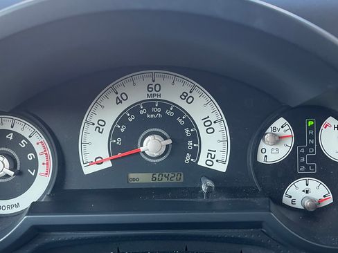 Used 2013 Toyota FJ Cruiser 4WD w/ Convenience Pkg image 4