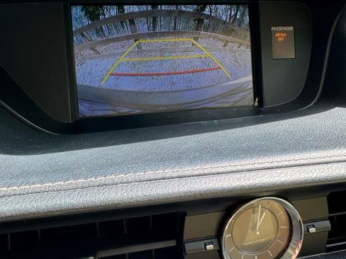 Used 2015 Lexus ES 350 w/ Premium Package FWD image 10
