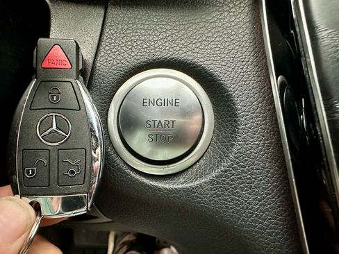 Used 2019 Mercedes-Benz GLC 63 AMG 4MATIC image 20