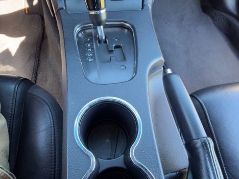 Used 2005 Ford Thunderbird Deluxe image 8