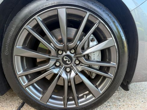 Used 2016 INFINITI Q50 Red Sport 400 AWD/4WD image 19