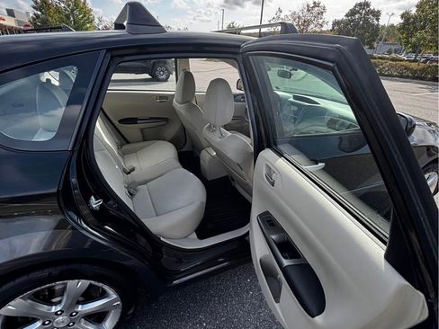 Used 2011 Subaru Impreza Outback Sport image 11