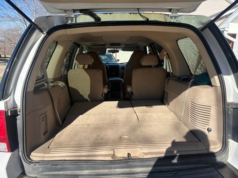 Used 2004 Ford Expedition Eddie Bauer image 12