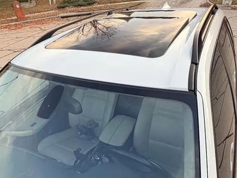 Used 2011 BMW X5 xDrive35d image 13