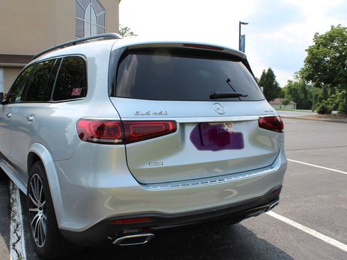 Used 2022 Mercedes-Benz GLS 450 4MATIC image 5