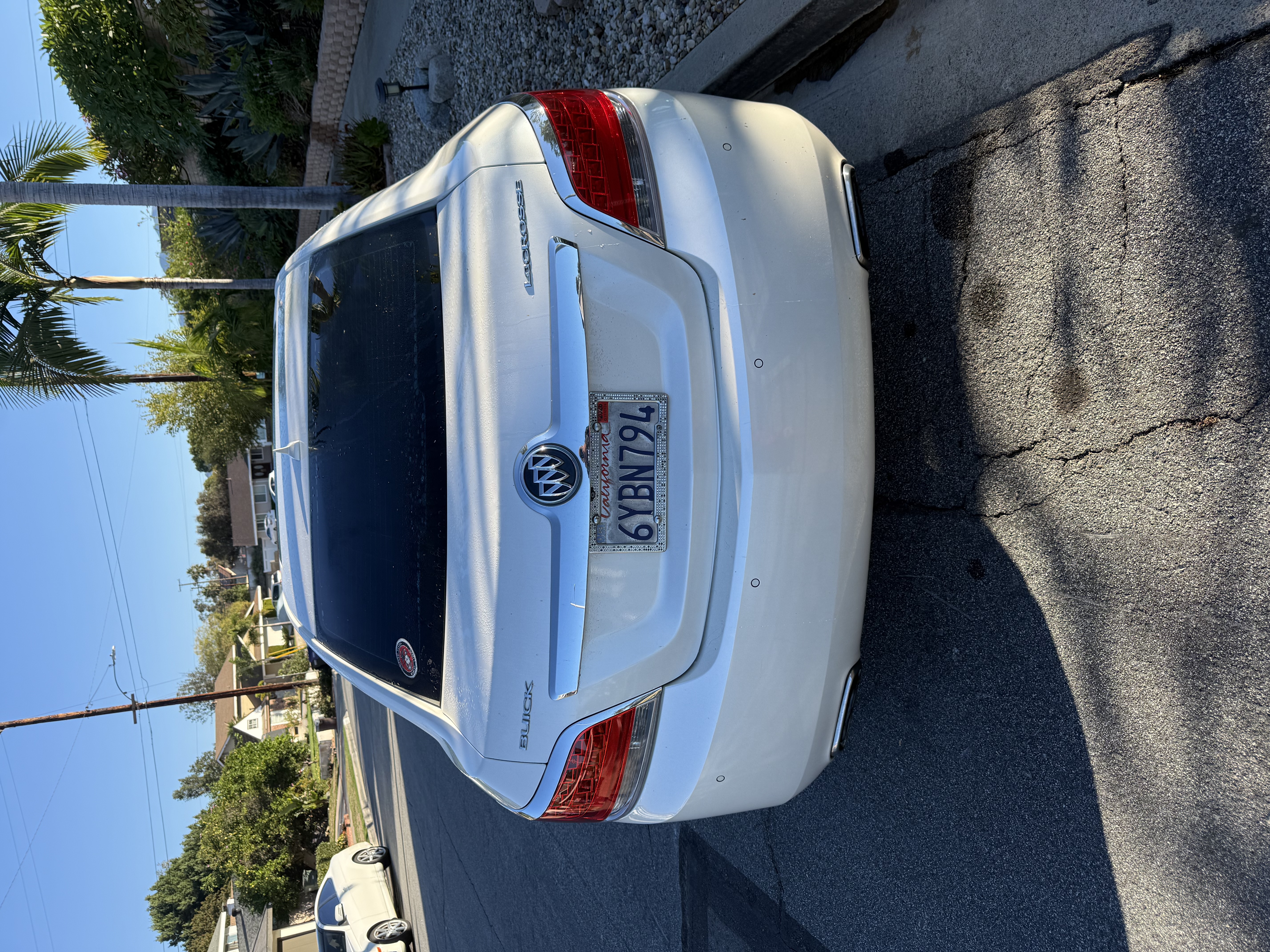 Used 2012 Buick LaCrosse Touring FWD image 1