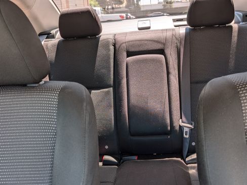 Used 2012 MAZDA MAZDA3 i Touring image 25