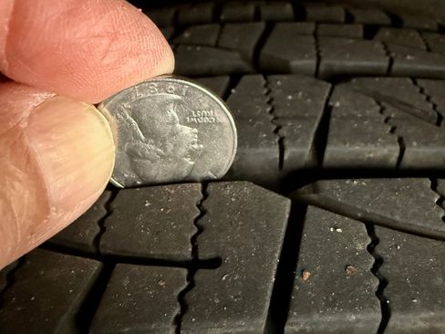 Used 2005 Toyota Sienna XLE image 23