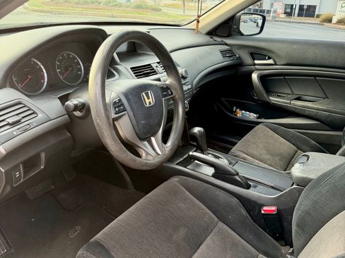 Used 2009 Honda Accord LX-S image 6
