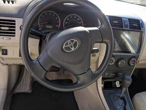 Used 2013 Toyota Corolla LE Special Edition image 12