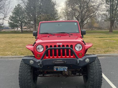 Used 2008 Jeep Wrangler Unlimited Rubicon w/ PWR Convenience Group image 2