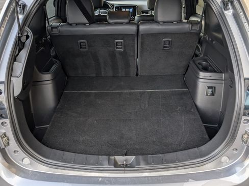 Used 2022 Mitsubishi Outlander GT image 15