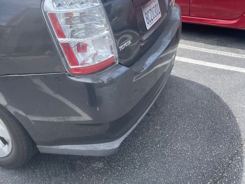 Used 2007 Toyota Prius Touring FWD image 5