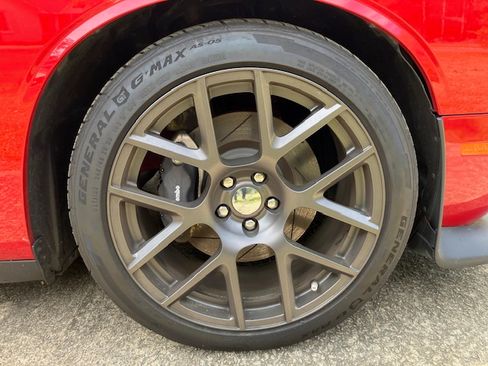 Used 2016 Dodge Challenger R/T Scat Pack image 11