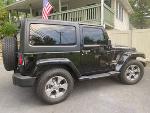 Used 2016 Jeep Wrangler Sahara w/ Dual Top Group image 8