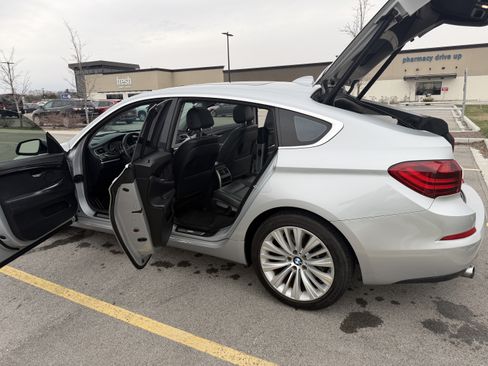 Used 2015 BMW 535i Gran Turismo image 11