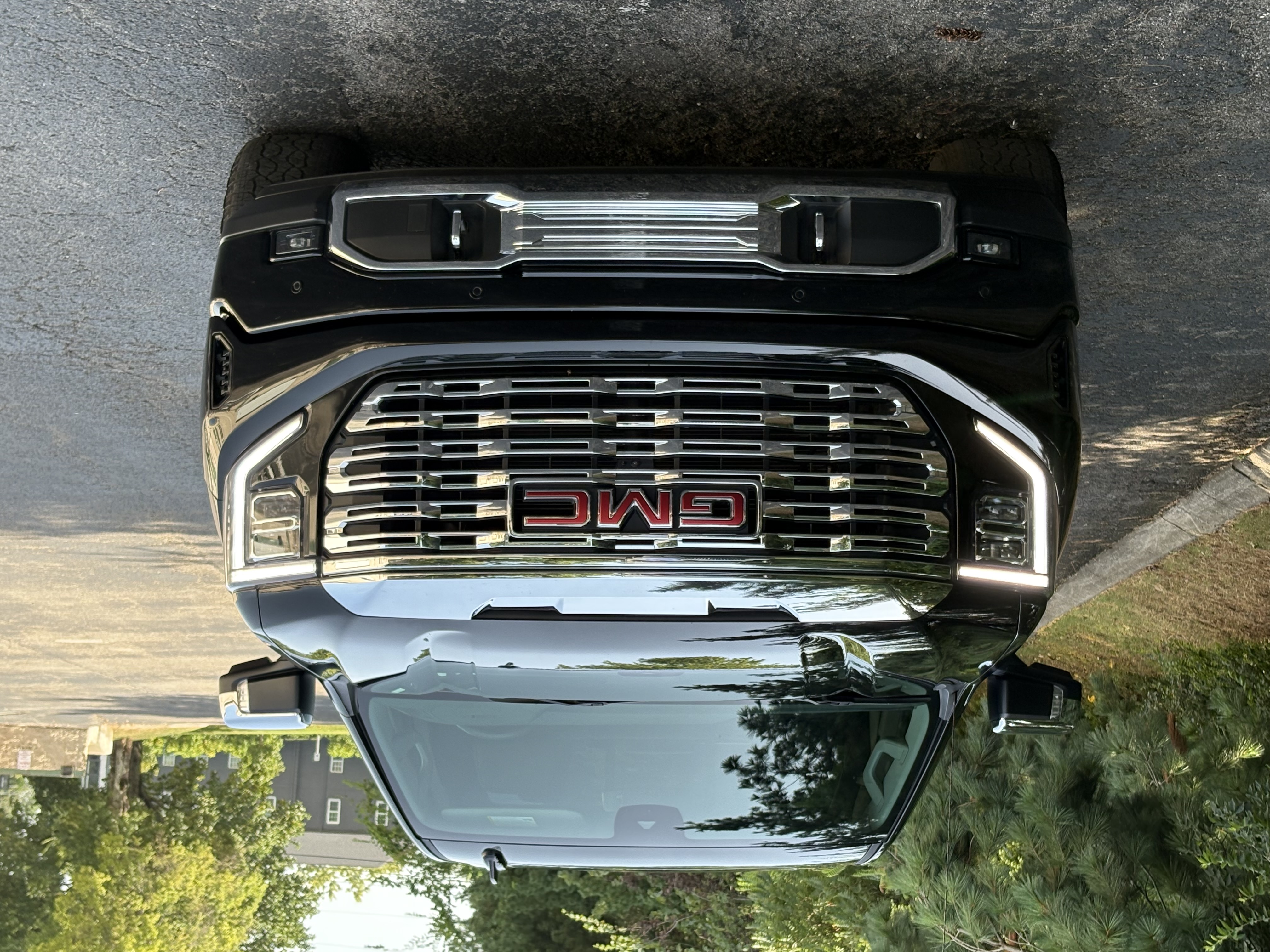 Used 2023 GMC Sierra 1500 Denali AWD/4WD image 4