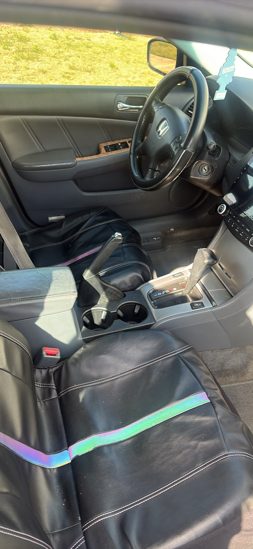 Used 2004 Honda Accord EX image 10
