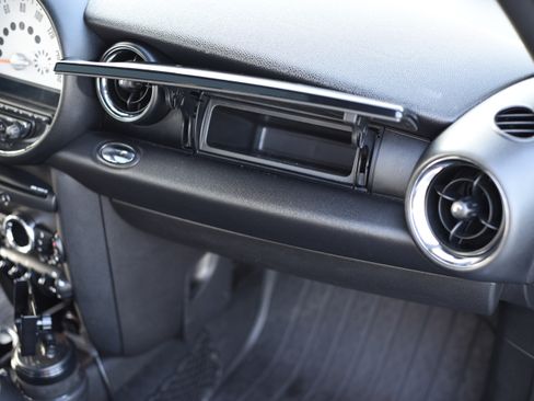 Used 2013 MINI Cooper S FWD image 24