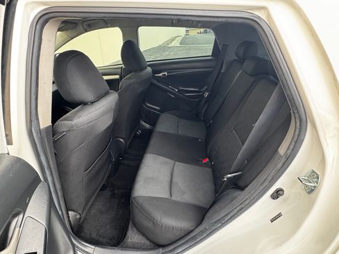 Used 2010 Toyota Matrix FWD image 11