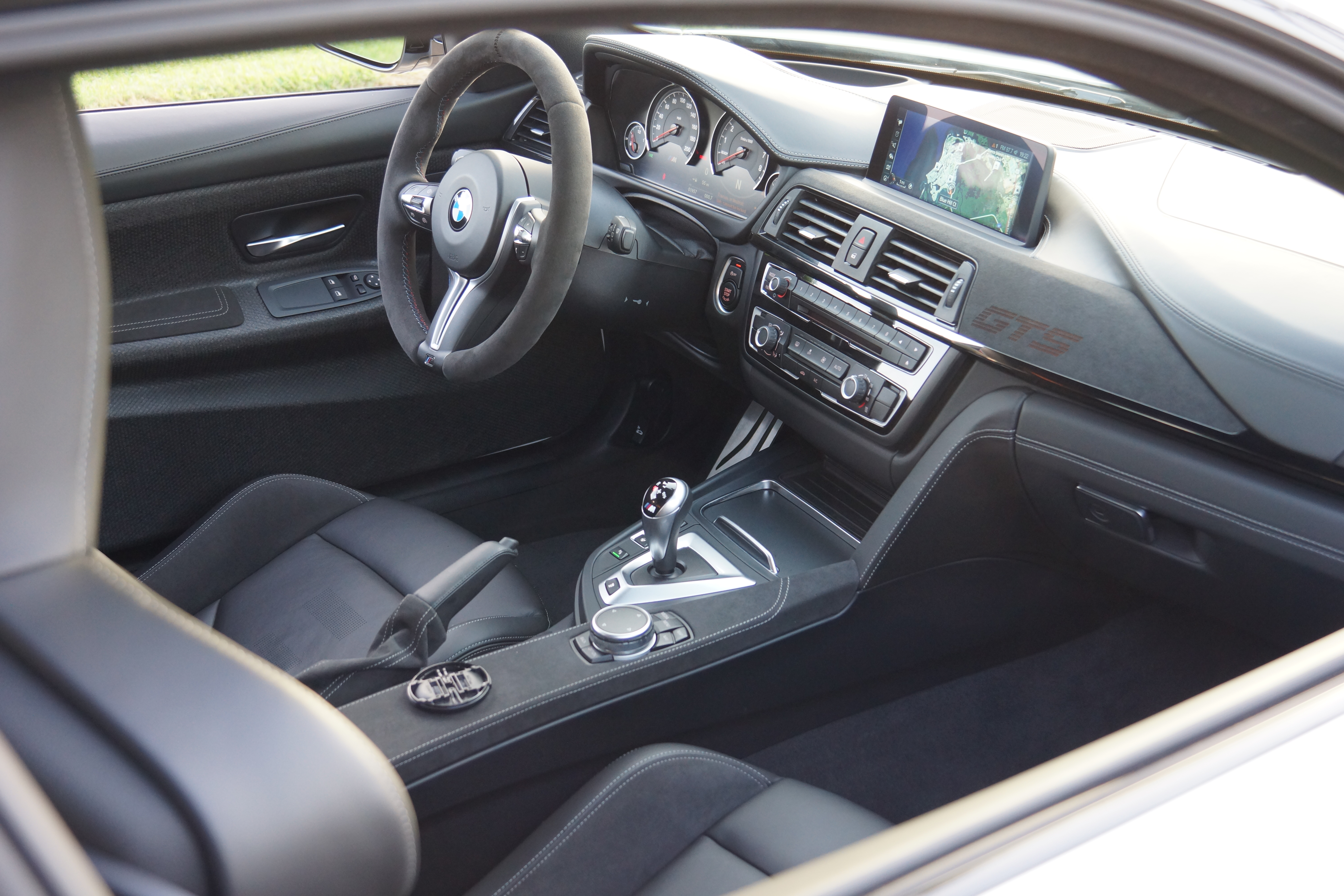 Used 2016 BMW M4 GTS RWD image 19